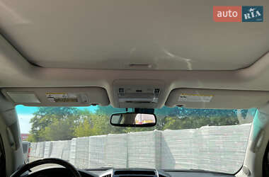 Позашляховик / Кросовер Toyota Land Cruiser 2013 в 