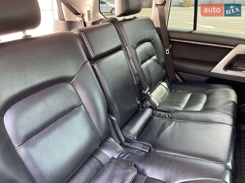 Внедорожник / Кроссовер Toyota Land Cruiser 2013 в Кременчуге