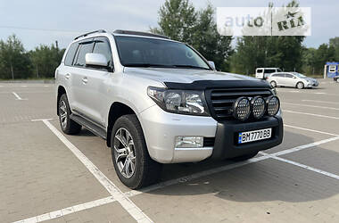 Позашляховик / Кросовер Toyota Land Cruiser 2011 в Києві