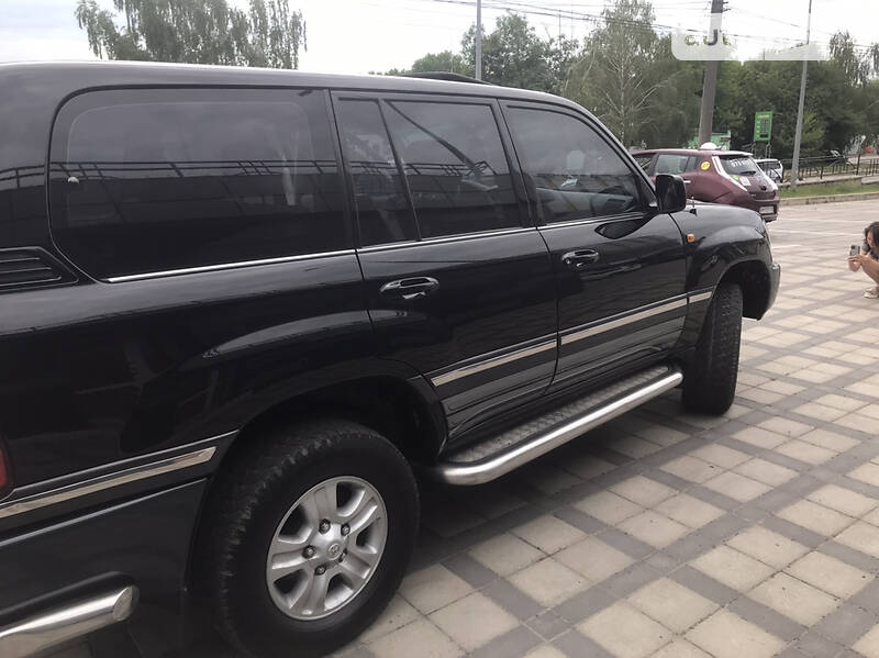 Внедорожник / Кроссовер Toyota Land Cruiser 2004 в Виннице