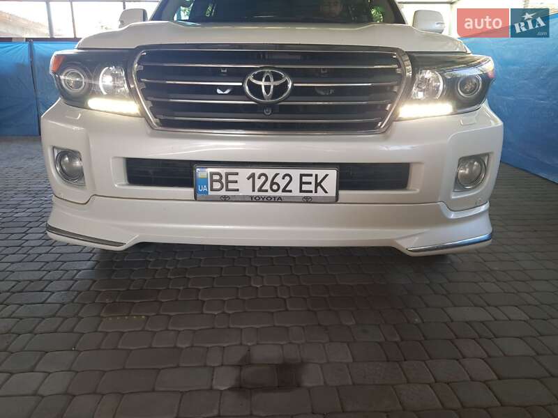 Внедорожник / Кроссовер Toyota Land Cruiser 2014 в Первомайске