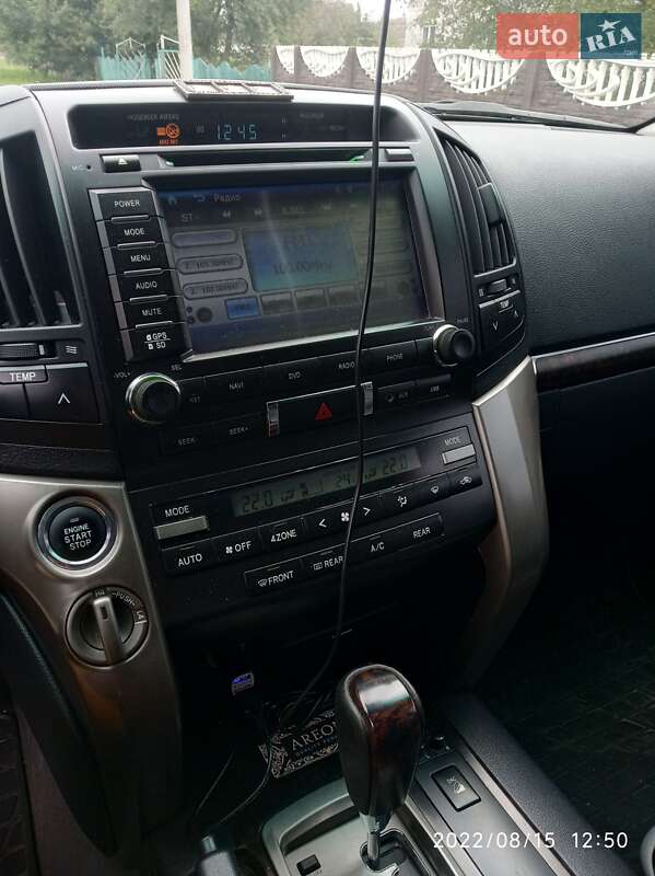 Внедорожник / Кроссовер Toyota Land Cruiser 2008 в Березному