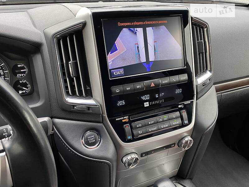 Внедорожник / Кроссовер Toyota Land Cruiser 2020 в Киеве
