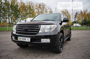 Позашляховик / Кросовер Toyota Land Cruiser 2011 в Ковелі