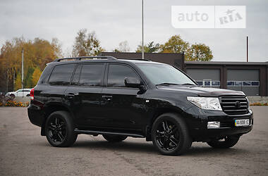 Внедорожник / Кроссовер Toyota Land Cruiser 2011 в Ковеле