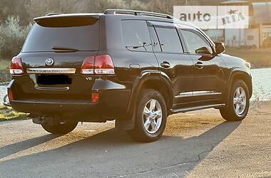 Внедорожник / Кроссовер Toyota Land Cruiser 2010 в 