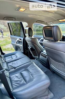 Внедорожник / Кроссовер Toyota Land Cruiser 2010 в 