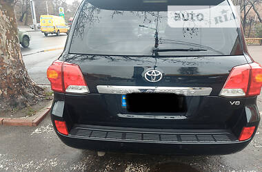 Внедорожник / Кроссовер Toyota Land Cruiser 2013 в Одессе