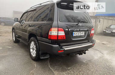 Позашляховик / Кросовер Toyota Land Cruiser 2006 в Києві