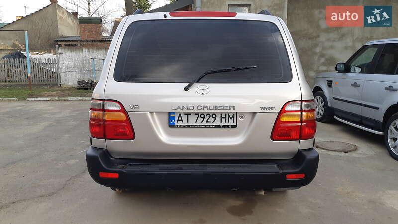 Внедорожник / Кроссовер Toyota Land Cruiser 2001 в Коломые