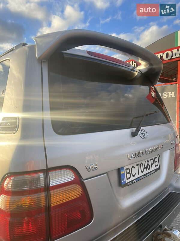 Внедорожник / Кроссовер Toyota Land Cruiser 2001 в Львове