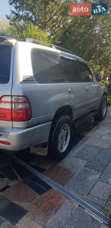 Внедорожник / Кроссовер Toyota Land Cruiser 2004 в Житомире