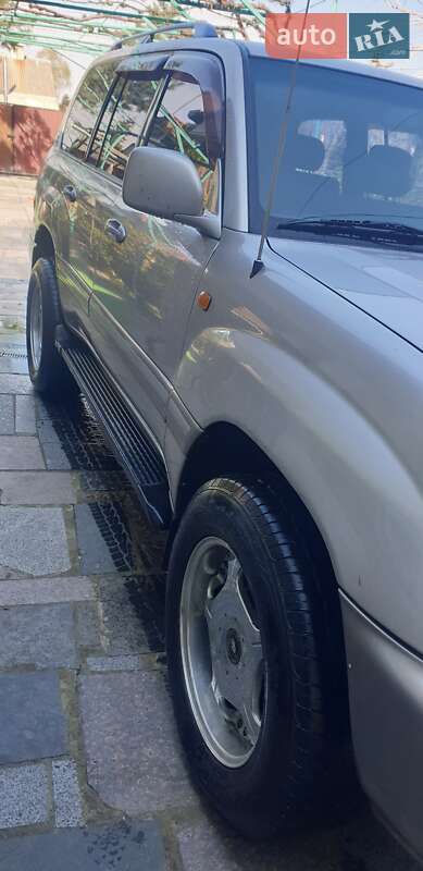 Внедорожник / Кроссовер Toyota Land Cruiser 2004 в Житомире