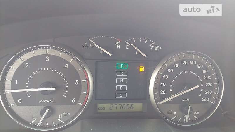 Внедорожник / Кроссовер Toyota Land Cruiser 2010 в Днепре