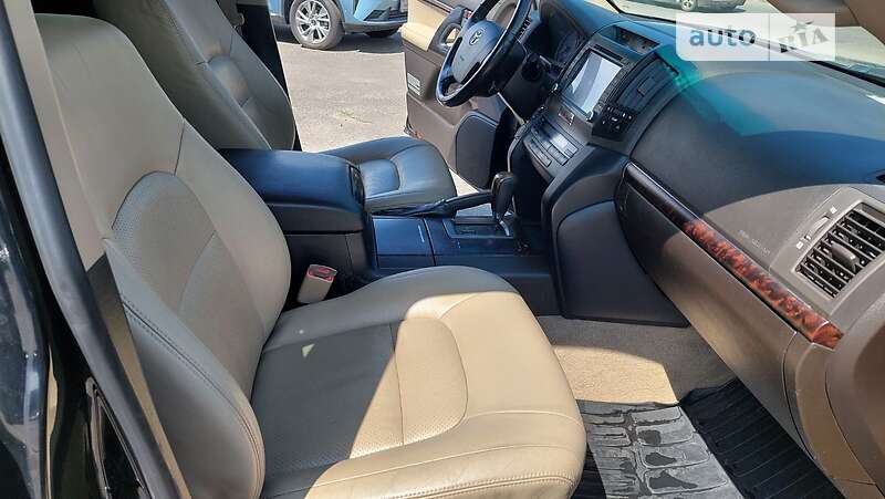 Внедорожник / Кроссовер Toyota Land Cruiser 2010 в Днепре