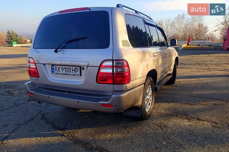 Позашляховик / Кросовер Toyota Land Cruiser 2004 в Лозовій
