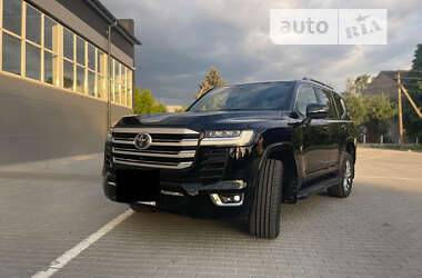 Внедорожник / Кроссовер Toyota Land Cruiser 2022 в Киеве