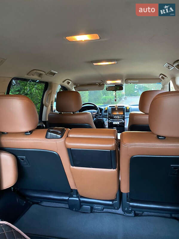 Внедорожник / Кроссовер Toyota Land Cruiser 2014 в Ужгороде
