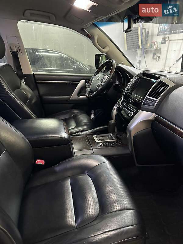 Внедорожник / Кроссовер Toyota Land Cruiser 2012 в Одессе