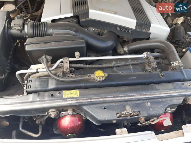 Внедорожник / Кроссовер Toyota Land Cruiser 1999 в Кривом Роге