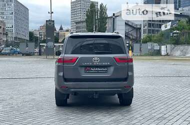 Позашляховик / Кросовер Toyota Land Cruiser 2022 в Києві