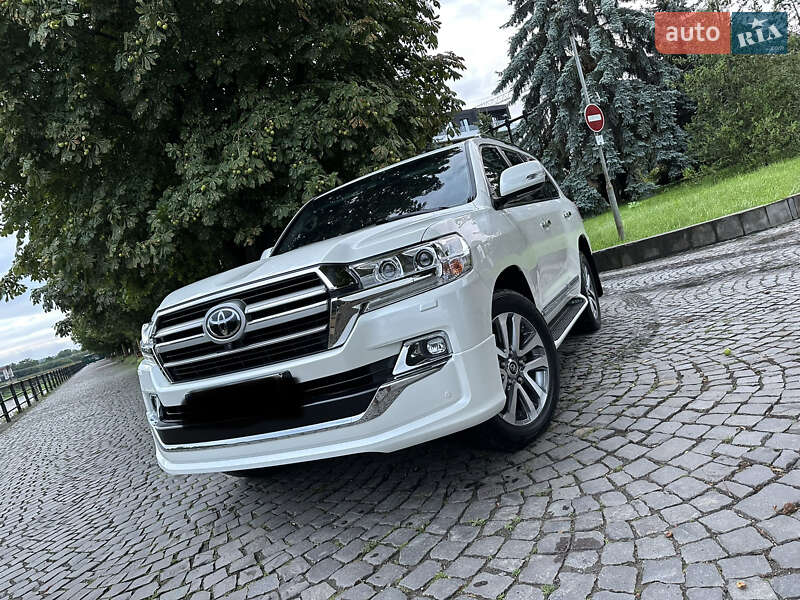 Внедорожник / Кроссовер Toyota Land Cruiser 2019 в Ужгороде