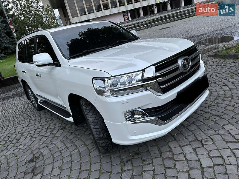 Внедорожник / Кроссовер Toyota Land Cruiser 2019 в Ужгороде