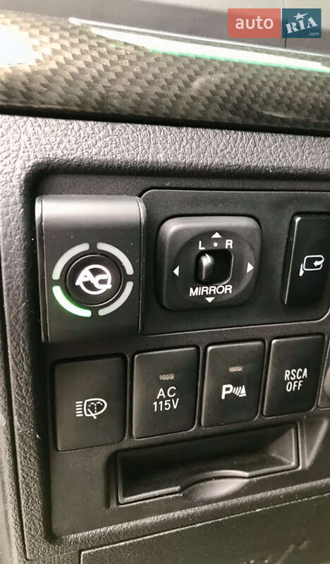 Внедорожник / Кроссовер Toyota Land Cruiser 2008 в Днепре