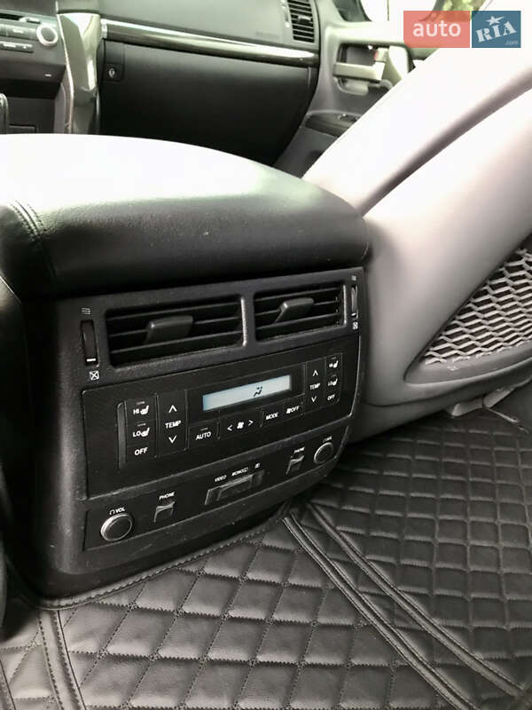 Внедорожник / Кроссовер Toyota Land Cruiser 2008 в Днепре