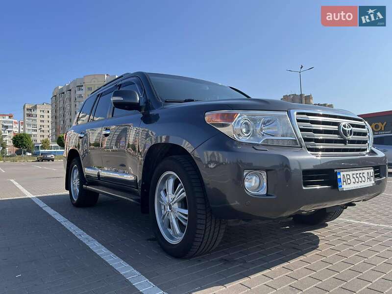 Позашляховик / Кросовер Toyota Land Cruiser 2013 в Вінниці