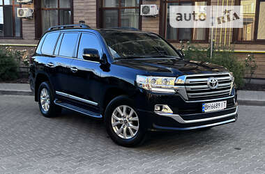 Внедорожник / Кроссовер Toyota Land Cruiser 2019 в 