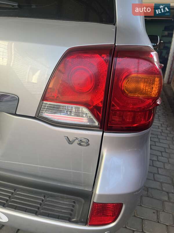 Внедорожник / Кроссовер Toyota Land Cruiser 2012 в Новом Буге