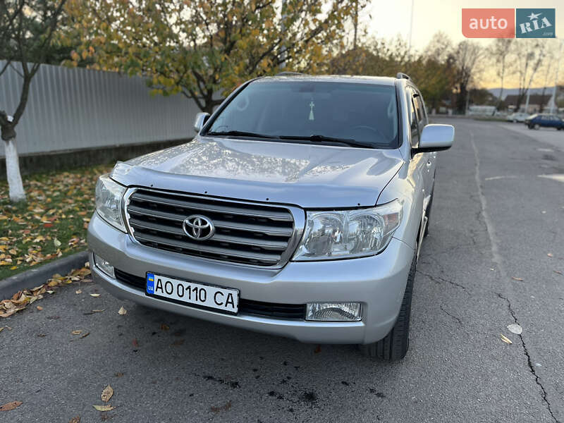 Позашляховик / Кросовер Toyota Land Cruiser 2008 в Сваляві