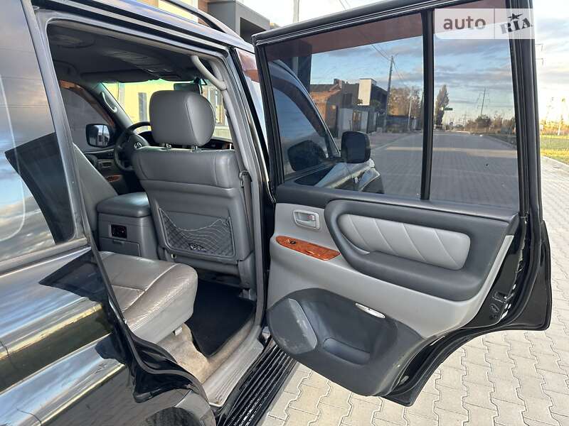 Внедорожник / Кроссовер Toyota Land Cruiser 2003 в Ровно фото 11 Внедорожник / Кроссовер Toyota Land Cruiser 2003 в Ровно