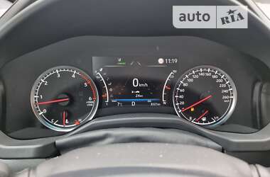 Внедорожник / Кроссовер Toyota Land Cruiser 2022 в 