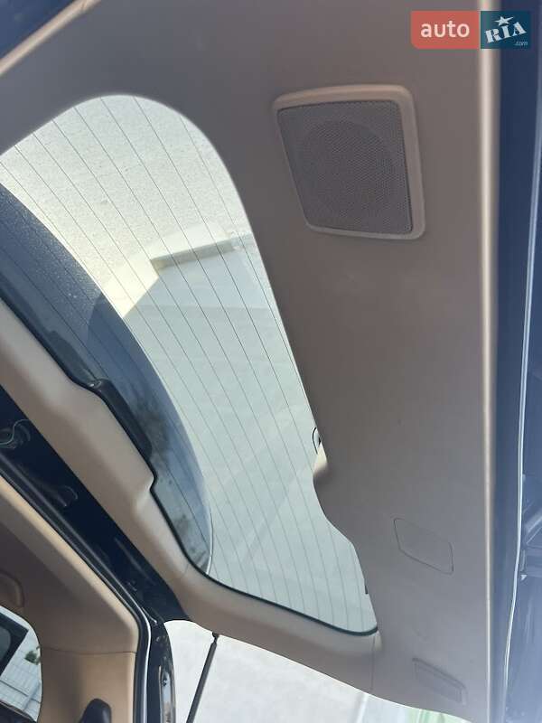 Внедорожник / Кроссовер Toyota Land Cruiser 2014 в Киеве фото 27 Внедорожник / Кроссовер Toyota Land Cruiser 2014 в Киеве