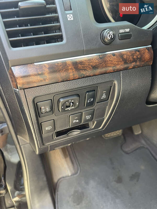 Позашляховик / Кросовер Toyota Land Cruiser 2008 в Одесі