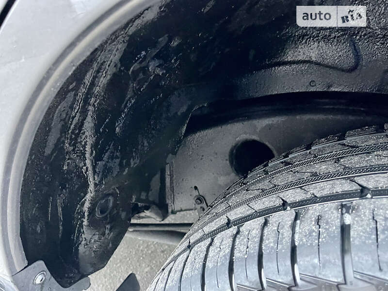 Внедорожник / Кроссовер Toyota Land Cruiser 2012 в Каменском фото 20 Внедорожник / Кроссовер Toyota Land Cruiser 2012 в Каменском