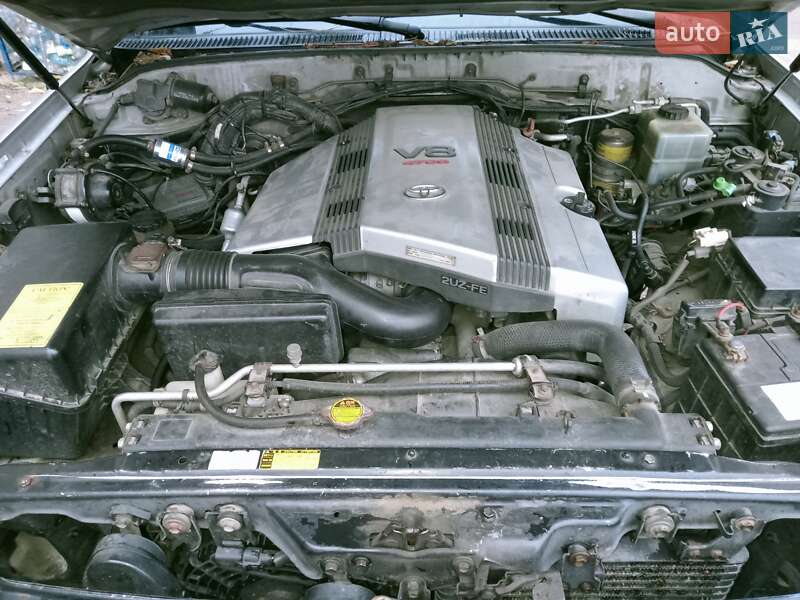 Внедорожник / Кроссовер Toyota Land Cruiser 2000 в Херсоне