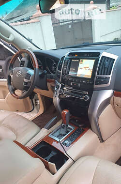 Позашляховик / Кросовер Toyota Land Cruiser 2012 в Києві