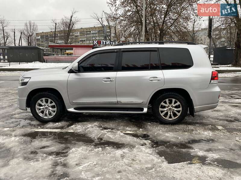 Позашляховик / Кросовер Toyota Land Cruiser 2008 в Києві фото 13 Позашляховик / Кросовер Toyota Land Cruiser 2008 в Києві