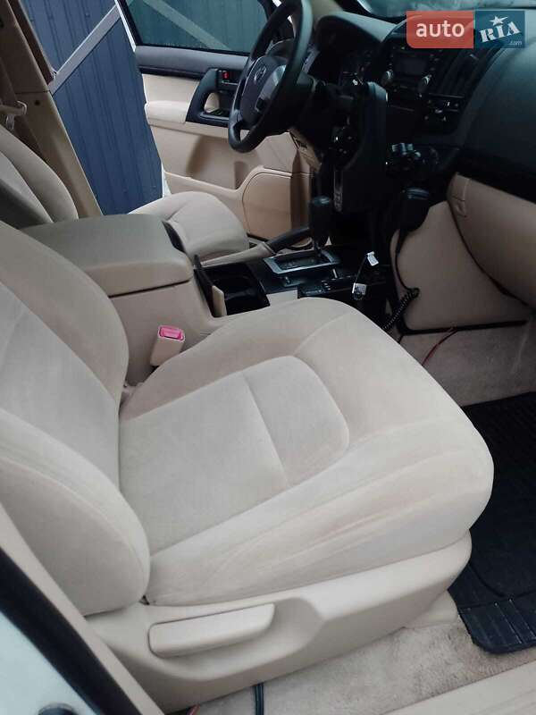 Внедорожник / Кроссовер Toyota Land Cruiser 2014 в Киеве