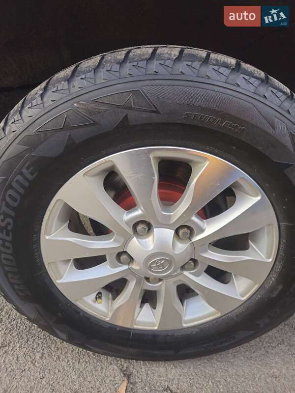 Внедорожник / Кроссовер Toyota Land Cruiser 2004 в Одессе фото 36 Внедорожник / Кроссовер Toyota Land Cruiser 2004 в Одессе