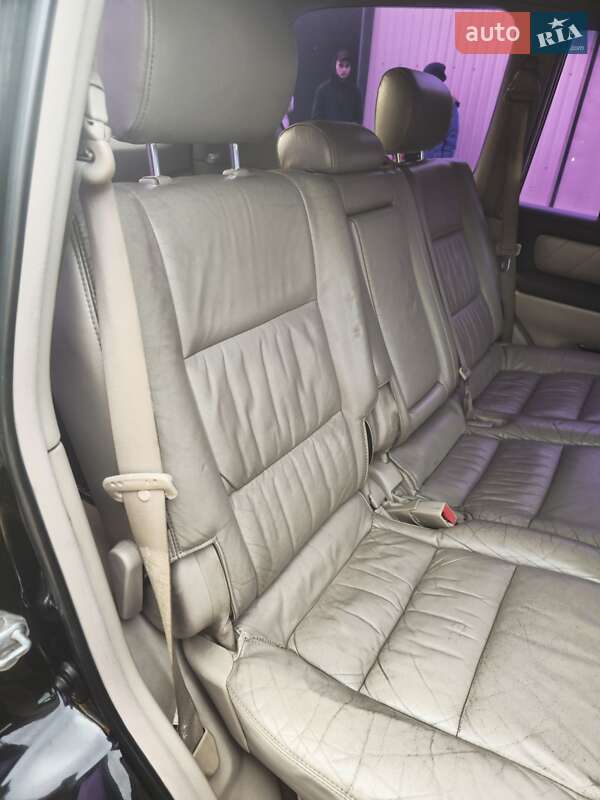 Внедорожник / Кроссовер Toyota Land Cruiser 2004 в Одессе фото 39 Внедорожник / Кроссовер Toyota Land Cruiser 2004 в Одессе