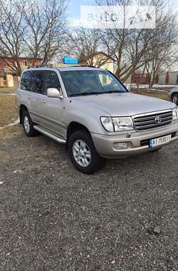 Позашляховик / Кросовер Toyota Land Cruiser 2004 в Броварах