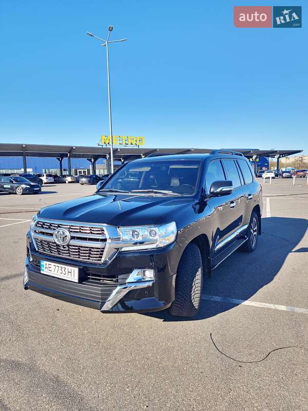 Внедорожник / Кроссовер Toyota Land Cruiser 2014 в Кривом Роге