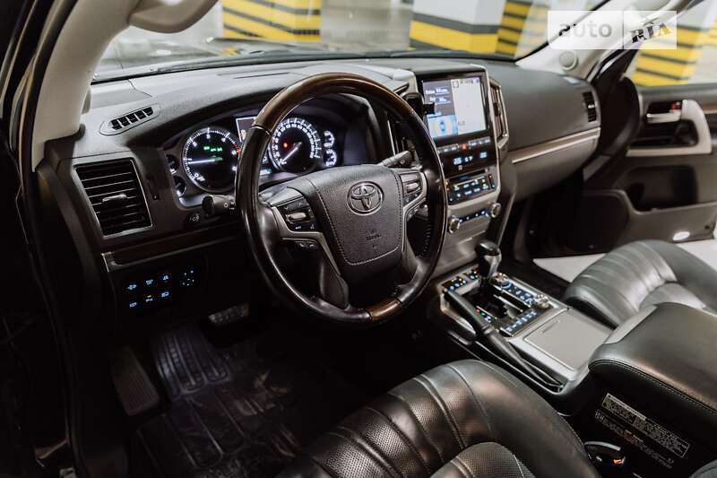 Позашляховик / Кросовер Toyota Land Cruiser 2020 в Вінниці фото 14 Позашляховик / Кросовер Toyota Land Cruiser 2020 в Вінниці