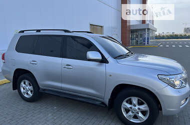 Позашляховик / Кросовер Toyota Land Cruiser 2010 в Одесі