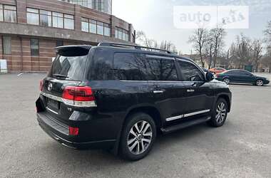 Внедорожник / Кроссовер Toyota Land Cruiser 2018 в Подольске