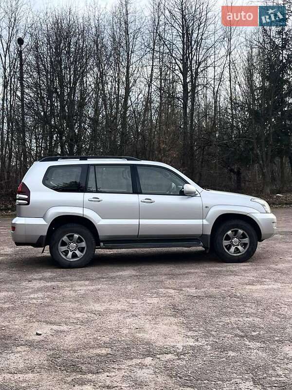 Позашляховик / Кросовер Toyota Land Cruiser 2008 в Бердичеві